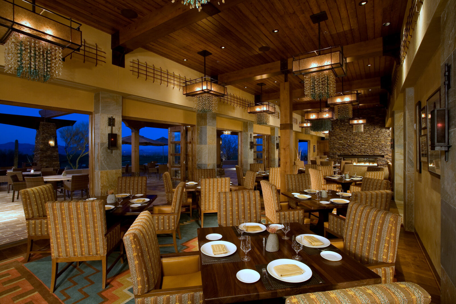 The Ritz-Carlton Golf Club, Dove Mountain dining room
