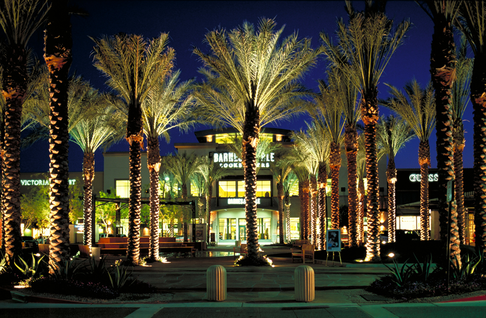 Kierland Commons photo